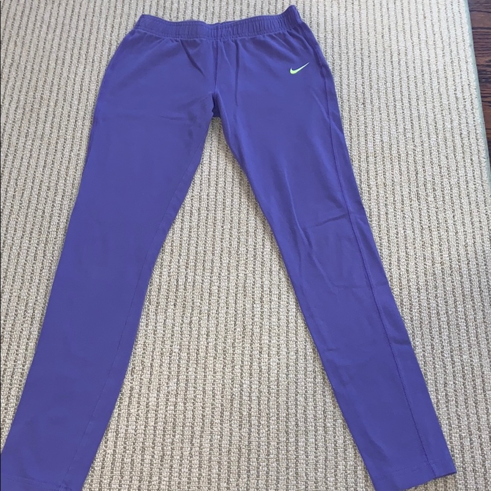 Nike leggings